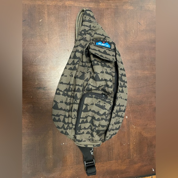 NWOT KAVU Rope Bag, Ridge Works Print - Picture 3 of 6